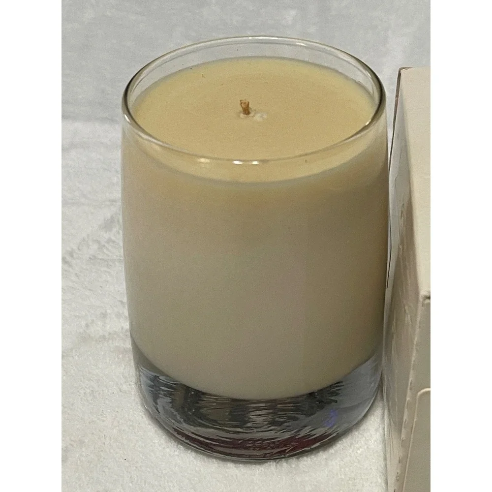 Pure by‎ Chico's Gardenia Premium Soy Candle 10 oz Glass Jar Boxed